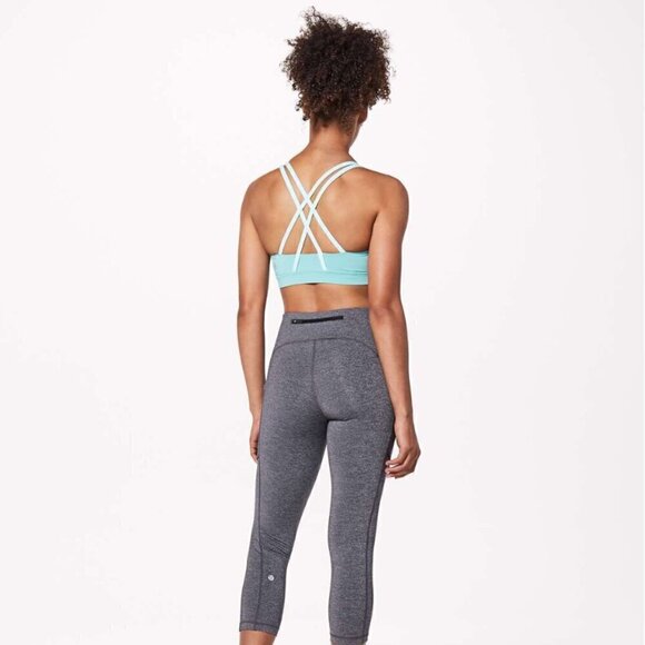 Lululemon Criss Cross Back Bra Mint Aquamarine Light Blue 4 NWOT - Picture 3 of 8